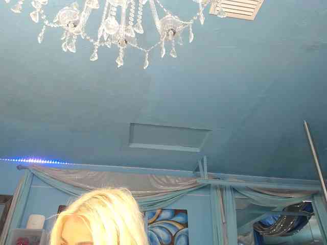 adrianna_fox adrianna_fox