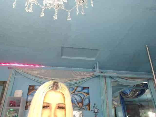 adrianna_fox webcam
