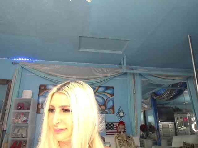 adrianna_fox webcam