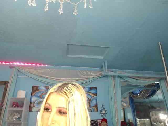 adrianna_fox adrianna_fox