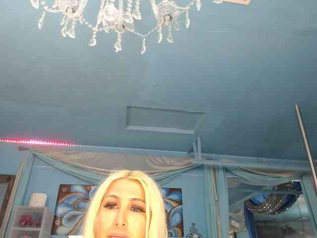 adrianna_fox webcam