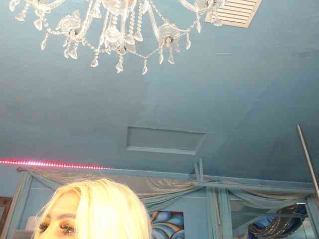 adrianna_fox webcam