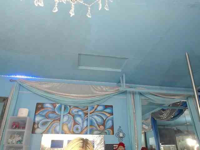 adrianna_fox webcam