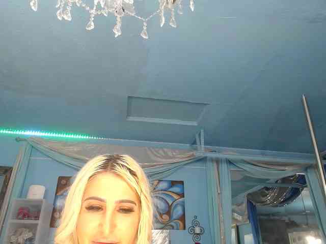 adrianna_fox webcam