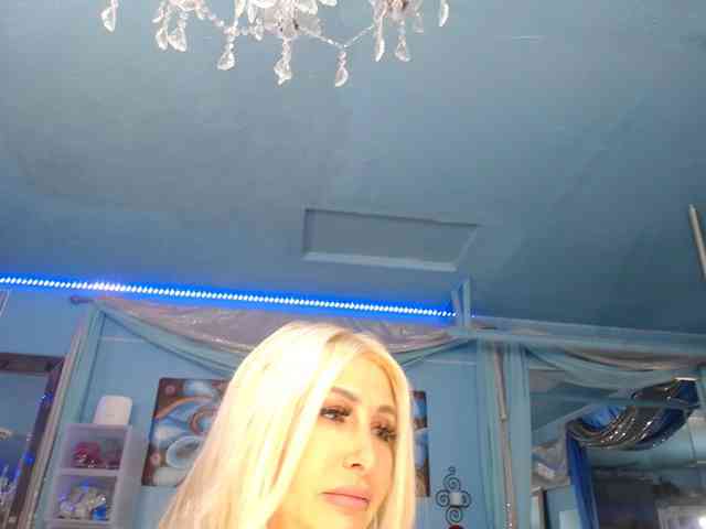 adrianna_fox webcam