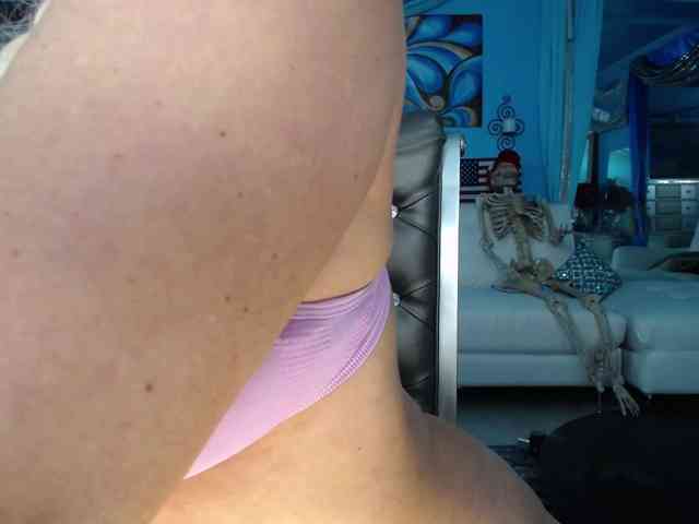 Modella: adrianna_fox