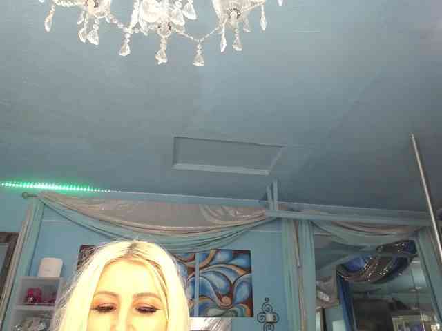 adrianna_fox