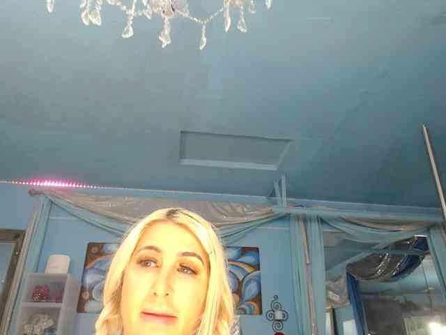 adrianna_fox webcam