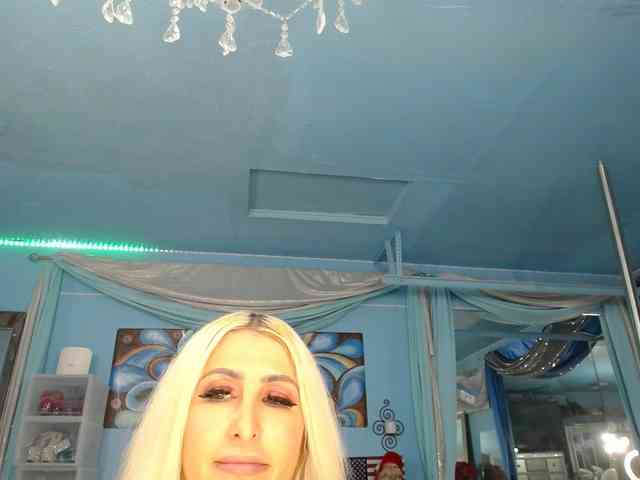 adrianna_fox webcam