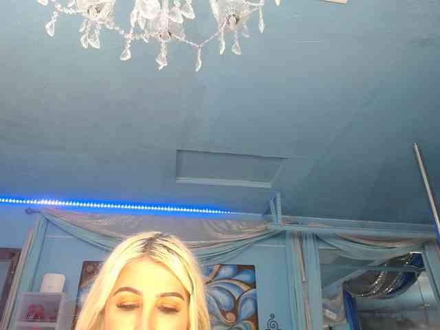 adrianna_fox webcam