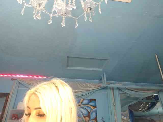 adrianna_fox