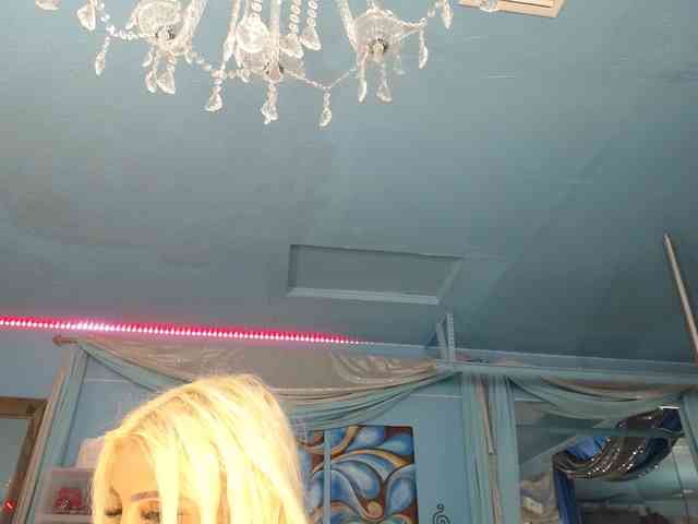 adrianna_fox webcam