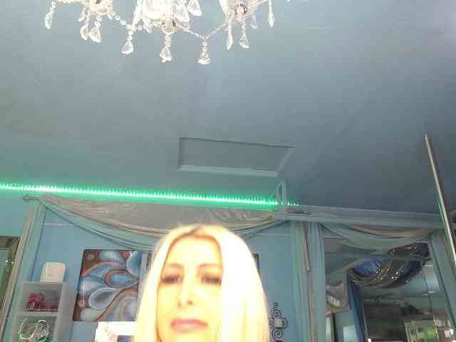 adrianna_fox webcam