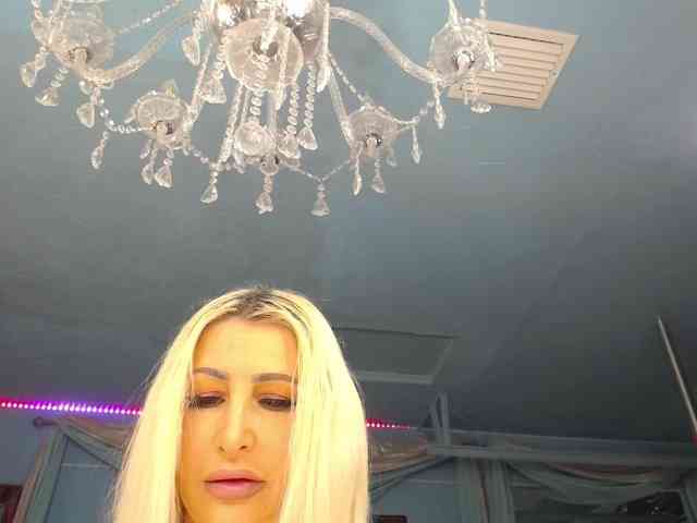 adrianna_fox webcam