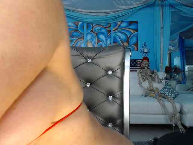 adrianna_fox
