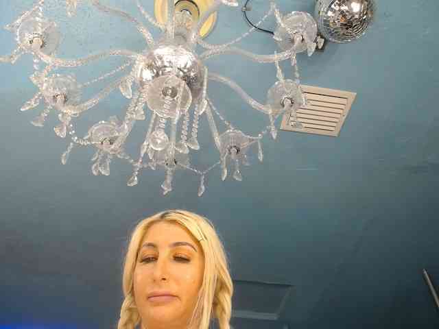 adrianna_fox webcam