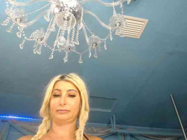 adrianna_fox webcam