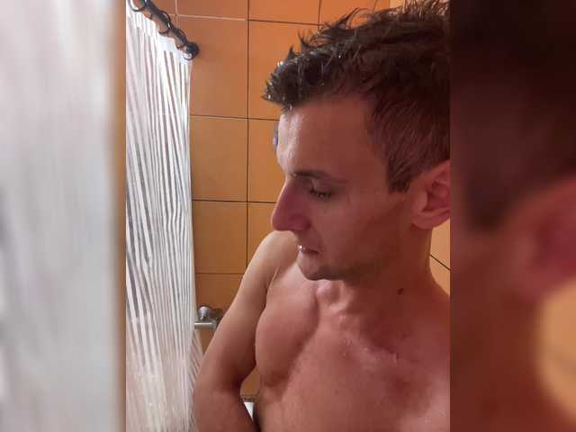 ETHAN_MOORE
