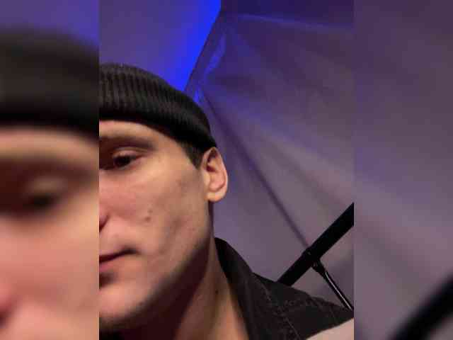 ETHAN_MOORE