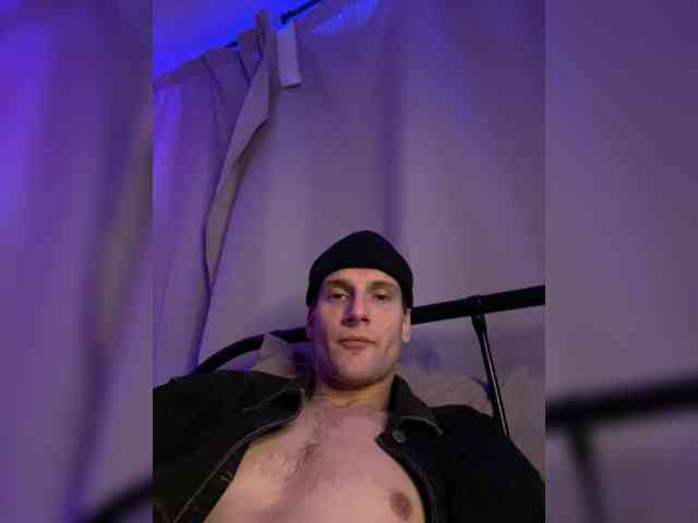 ETHAN_MOORE