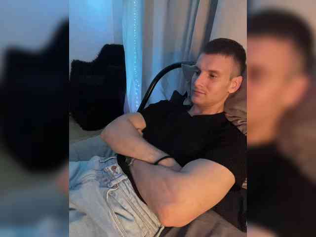 ETHAN_MOORE