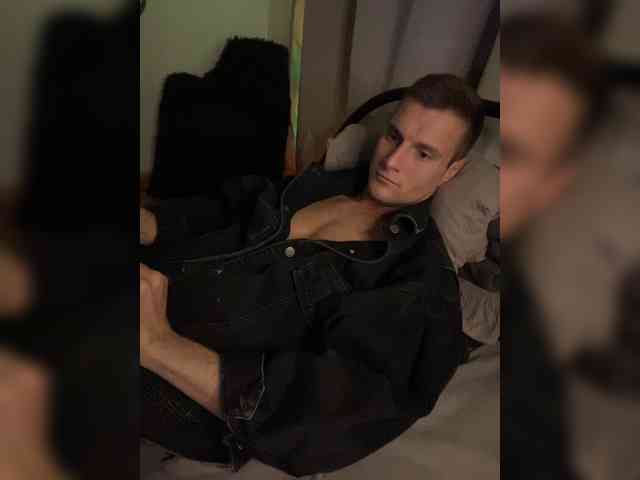 ETHAN_MOORE
