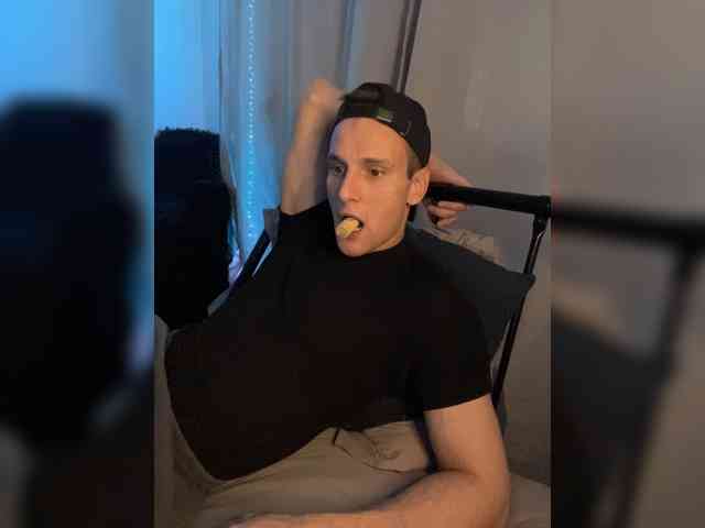 ETHAN_MOORE