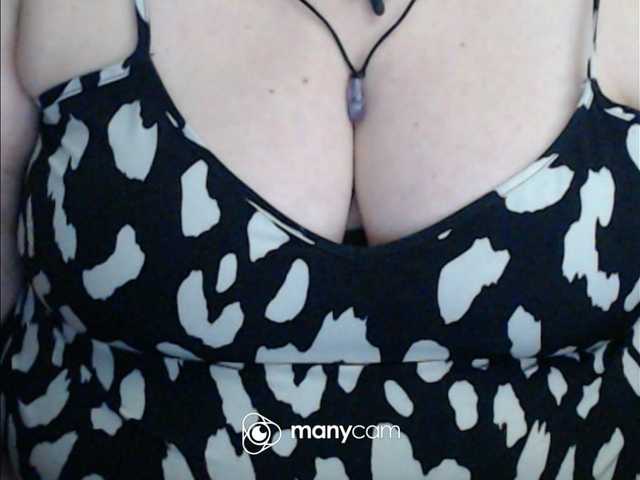 mayalove4u live cam on BongaCams