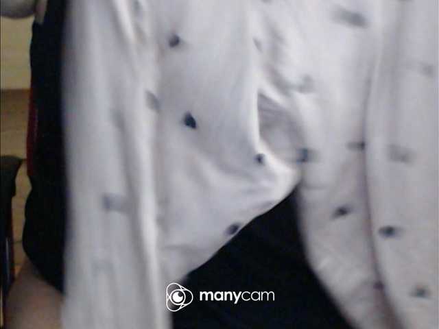 mayalove4u live cam on BongaCams