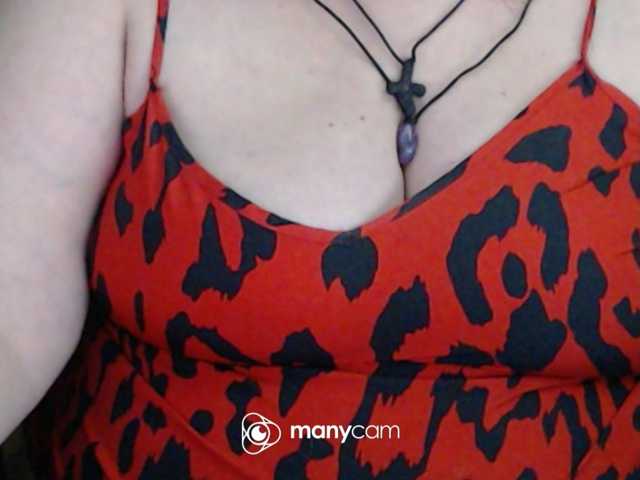 mayalove4u live cam on BongaCams
