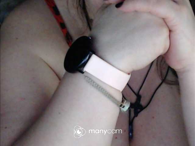 mayalove4u live cam on BongaCams