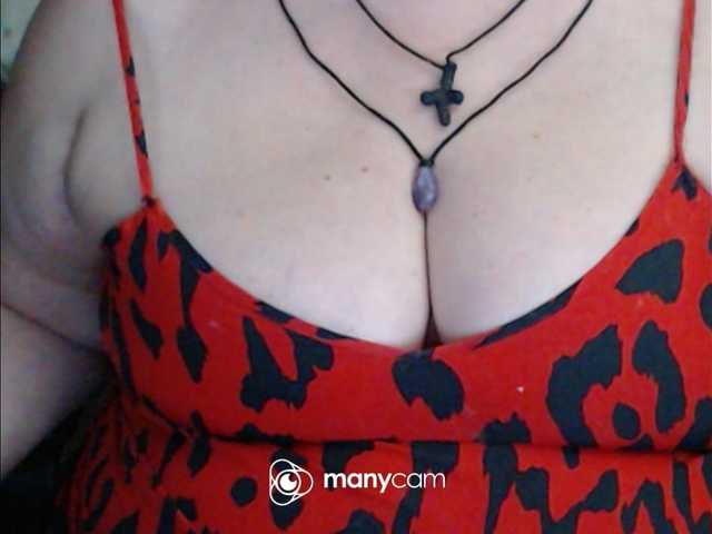 mayalove4u live cam on BongaCams