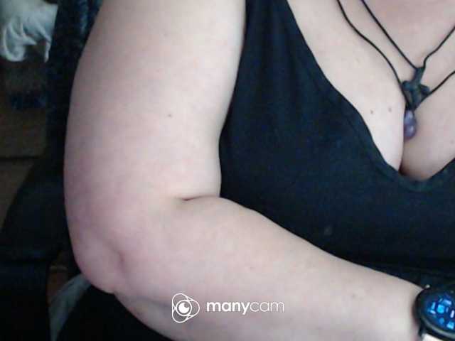 mayalove4u, en directo ahora en BongaCams