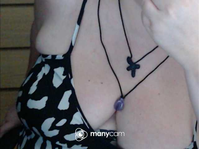 mayalove4u live webcam show