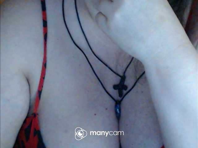 mayalove4u live cam on BongaCams