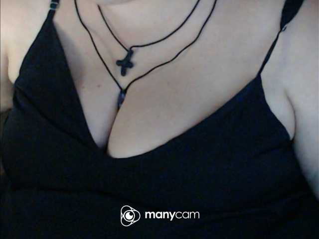 mayalove4u live webcam show