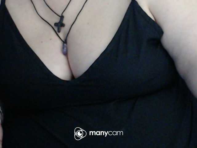 mayalove4u, en directo ahora en BongaCams