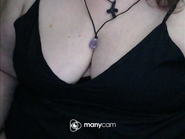 mayalove4u live cam on BongaCams