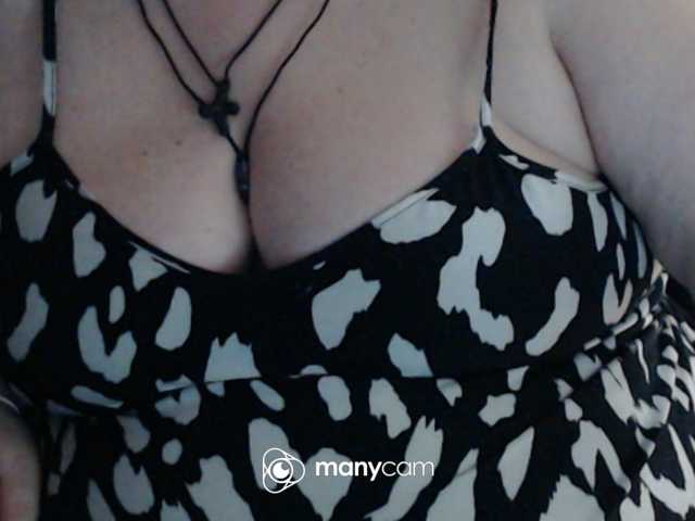mayalove4u live cam on BongaCams