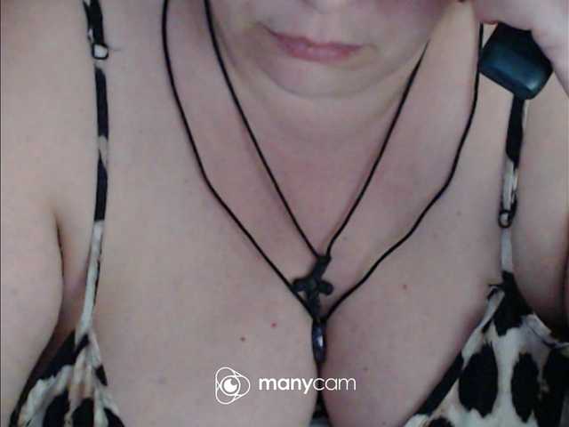 mayalove4u live cam on BongaCams