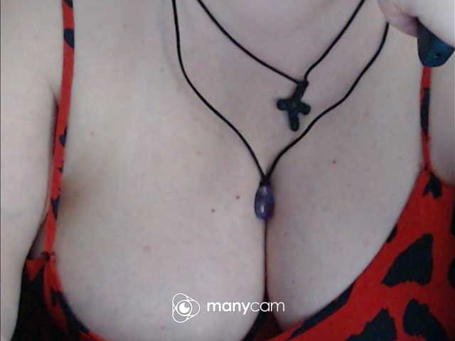 mayalove4u live cam on BongaCams