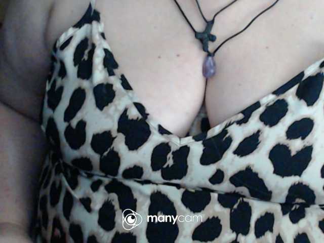 mayalove4u live cam on BongaCams