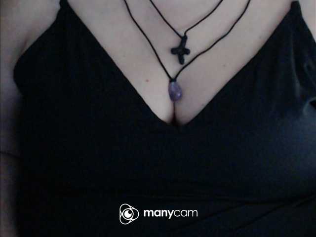 mayalove4u live cam on BongaCams