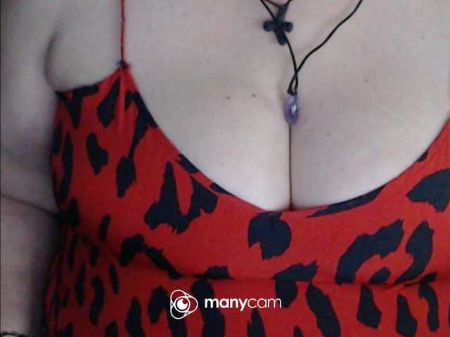 mayalove4u live cam on BongaCams