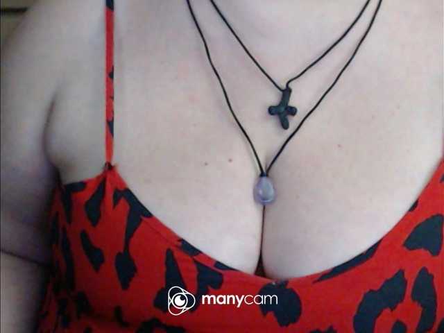 mayalove4u live cam on BongaCams