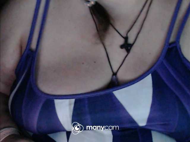 mayalove4u live cam on BongaCams