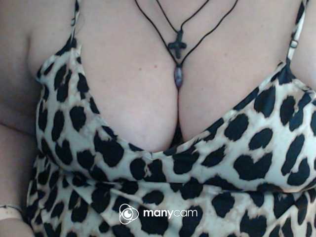 mayalove4u live cam on BongaCams