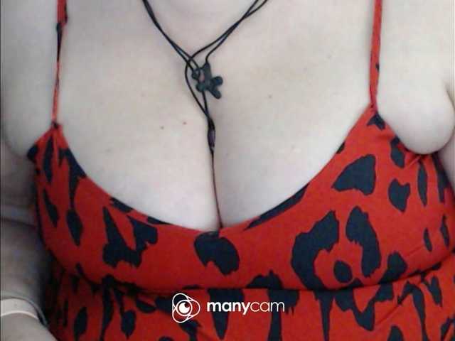 mayalove4u live cam on BongaCams