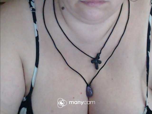 mayalove4u live cam on BongaCams
