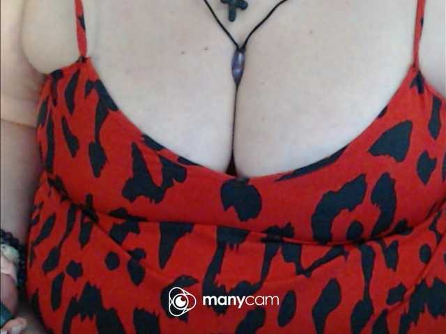 mayalove4u live cam on BongaCams